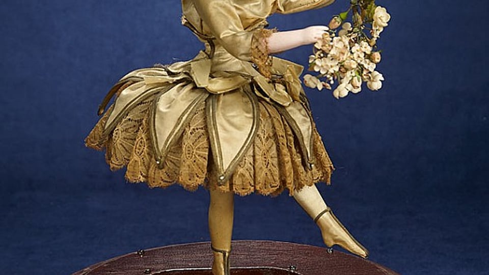 French Musical Automaton (c. 1890) – BACK IN TIME ANTIQUE PROPS CHALLENGE