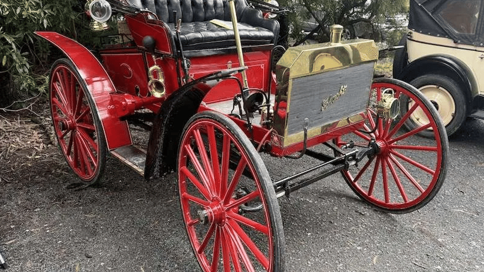 Schacht High Wheeler Runabout – BACK IN TIME ANTIQUE PROPS CHALLENGE
