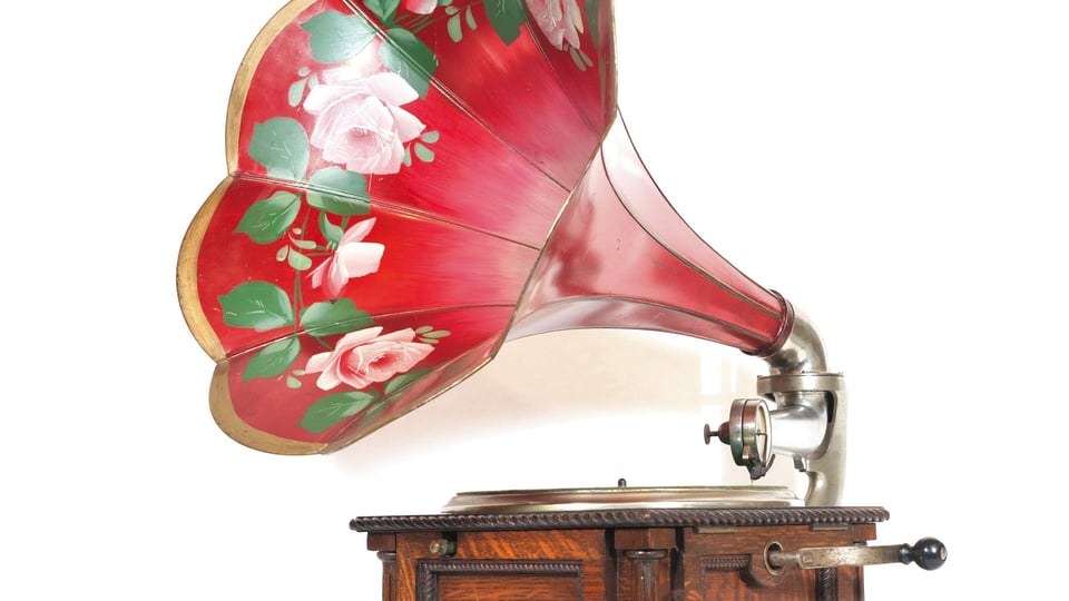 1906 Columbia AH Fancy Case Phonograph w/ Hawthorne & Sheble Flower Horn – BACK IN TIME ANTIQUE PROPS CHALLENGE