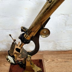Show image 5