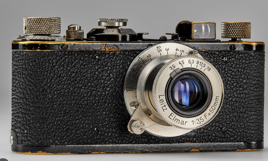 Leica I – BACK IN TIME ANTIQUE PROPS CHALLENGE by Zac – Update #1